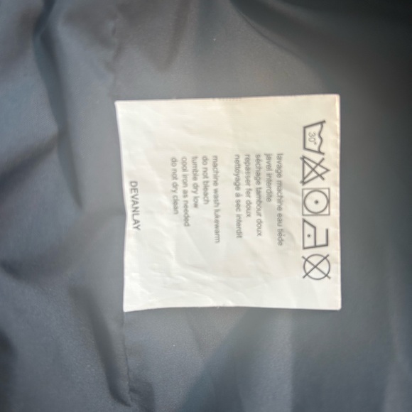 Women’s Lactose Black Quilted Hooded Vest - Picture 5 of 8